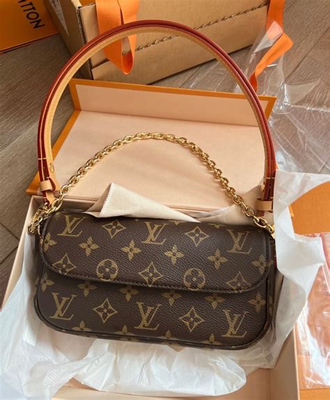 lv ivy bag 2020|ivy wallet on chain bag.